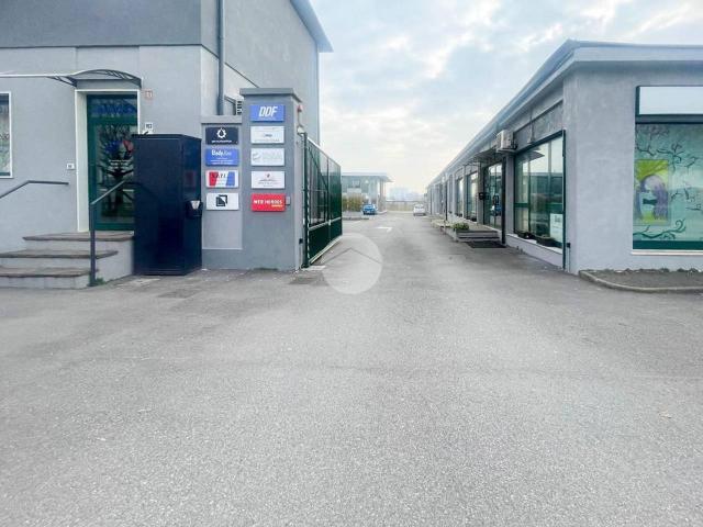 Ufficio in affitto a Brescia