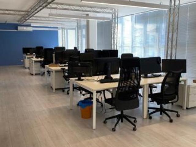 Ufficio in affitto a Cascina 300 mq Rif: 1261920