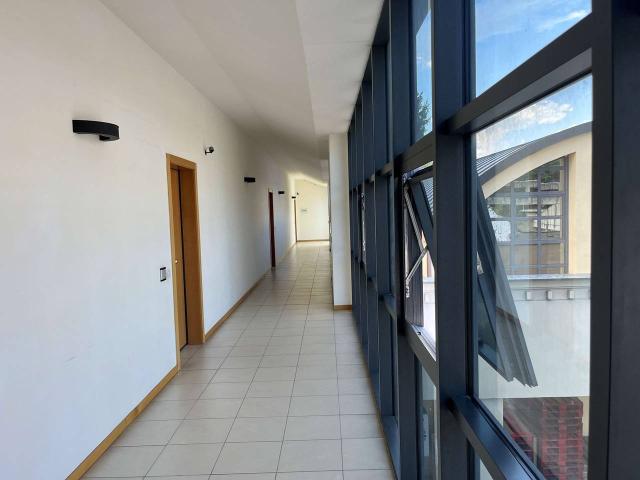 Ufficio in affitto a Citta' Di Castello