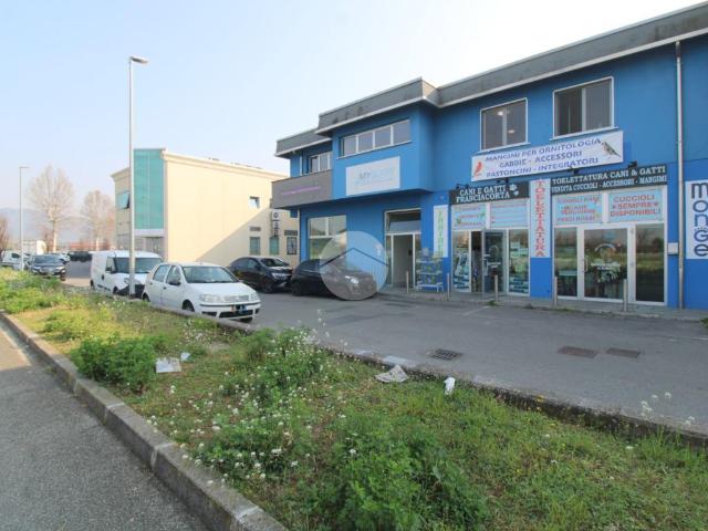 Ufficio in affitto a Coccaglio