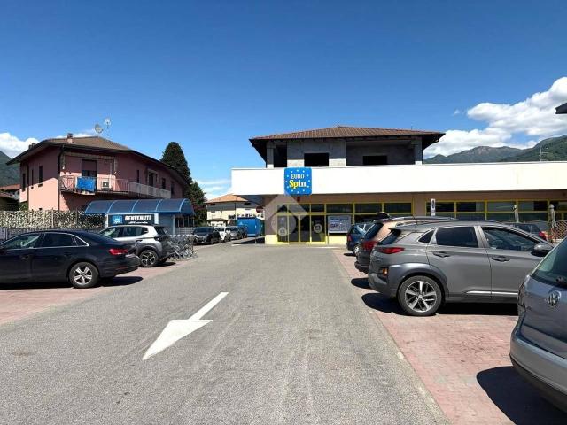 Ufficio in affitto a Costa Volpino