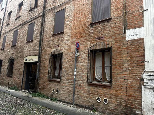 Ufficio in affitto a Ferrara