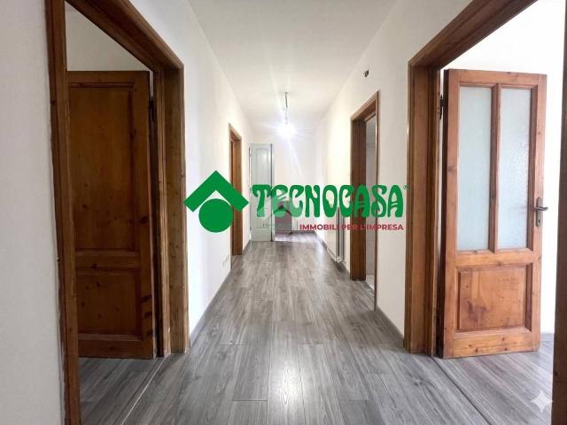 Ufficio in affitto a Firenze