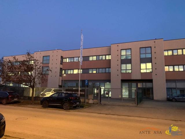 Ufficio in affitto a Fontevivo