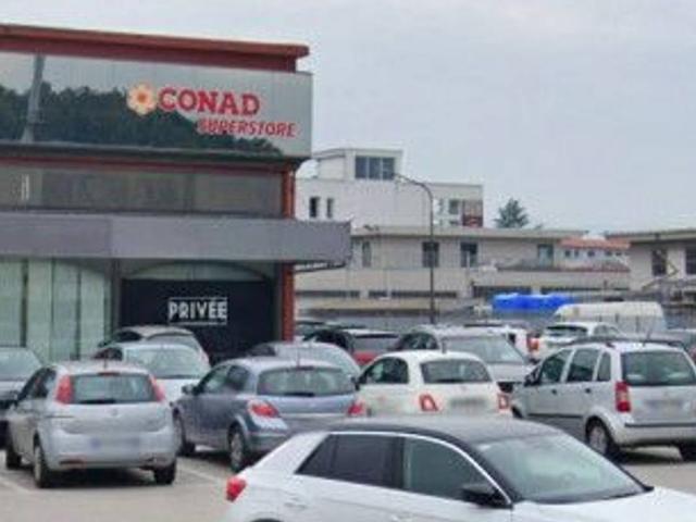 Ufficio in affitto a Frosinone