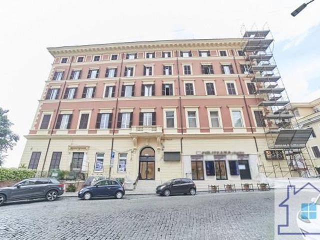 Ufficio in affitto a Frascati