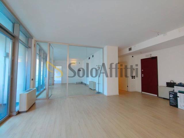 Ufficio in affitto a Gallarate