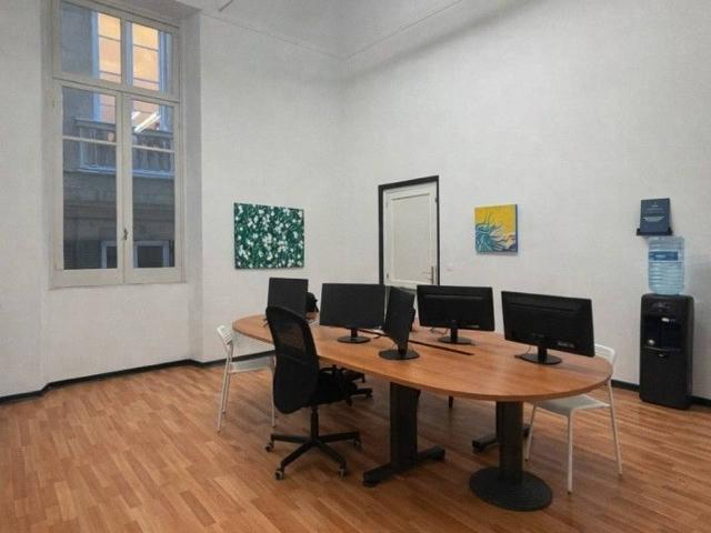 Ufficio in affitto a Genova
