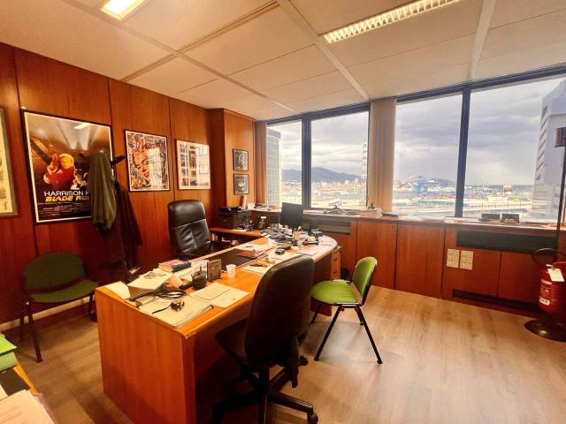 Ufficio in affitto a Genova