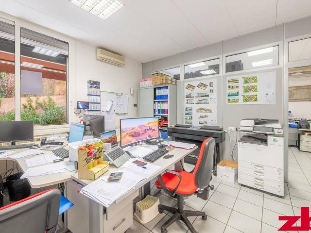 Ufficio in affitto a Genova