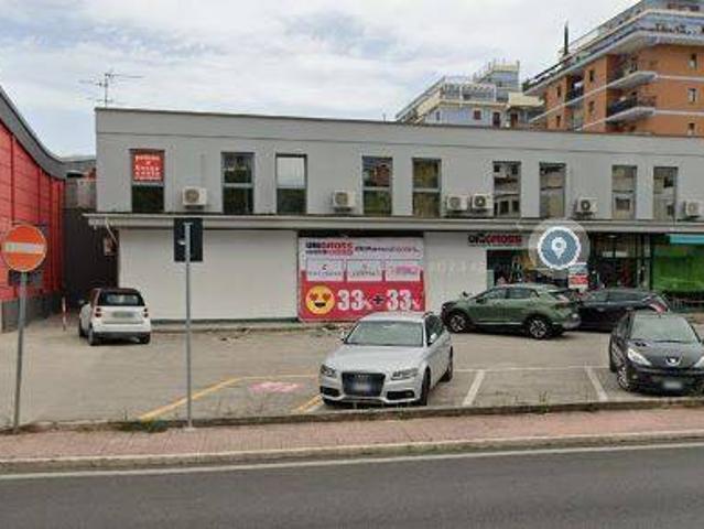 Ufficio in affitto a Grottammare, Ischia