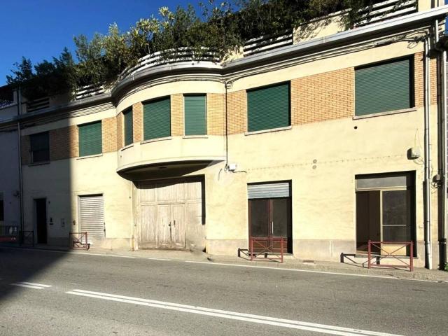 Ufficio in affitto a Ivrea