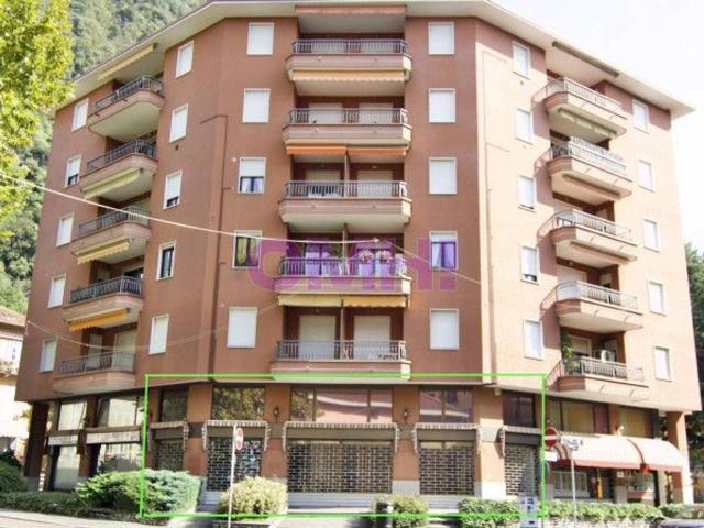 Ufficio in affitto a Laveno Mombello