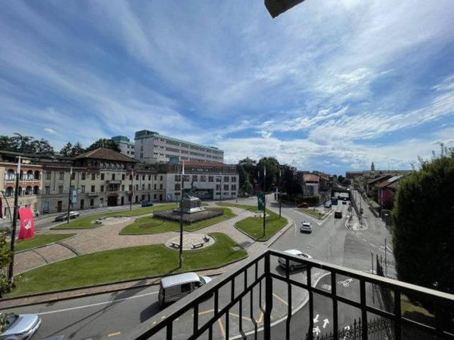 Ufficio in affitto a Legnano