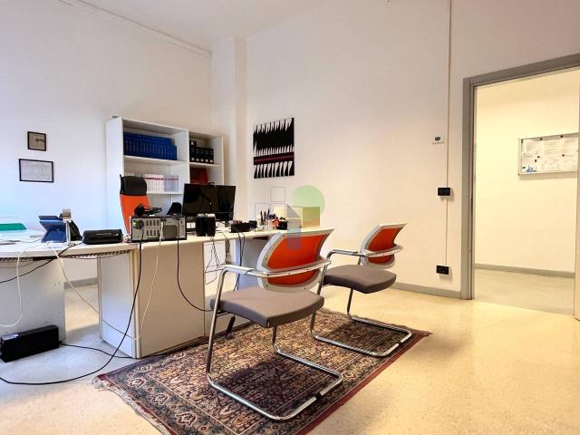 Ufficio in affitto a Livorno
