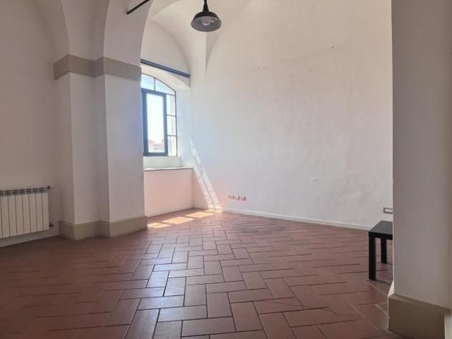 Ufficio in affitto a Livorno
