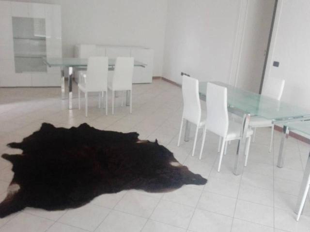 Ufficio in affitto a Lodi Vecchio