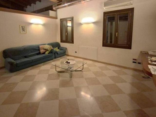 Ufficio in affitto a Marostica