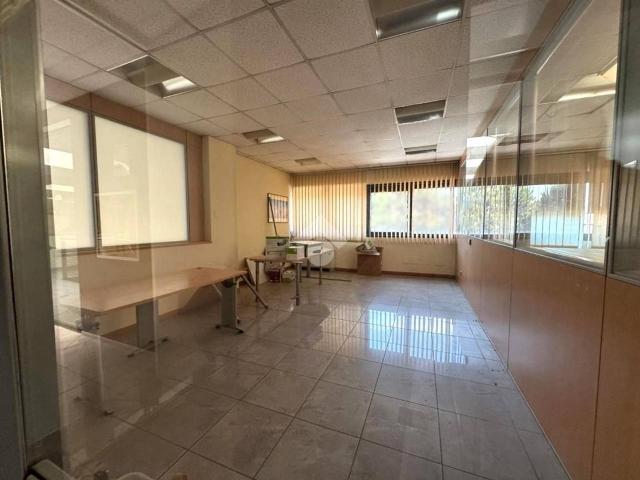 Ufficio in affitto a Masera' Di Padova