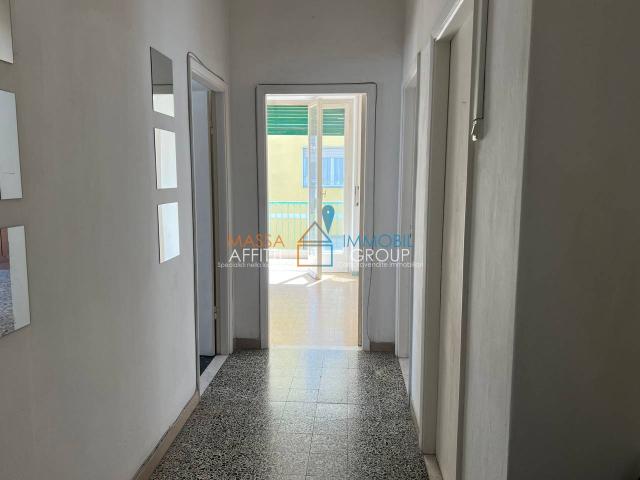 Ufficio in affitto a Massa