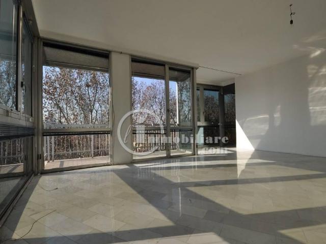 Ufficio in affitto a Milano