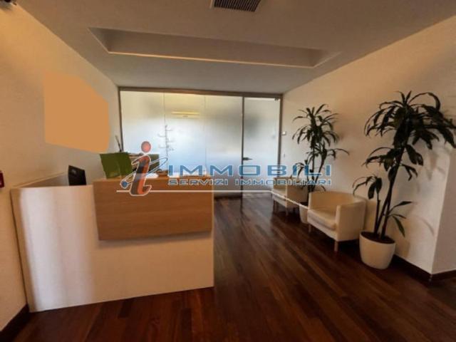 Ufficio in Affitto a Milano