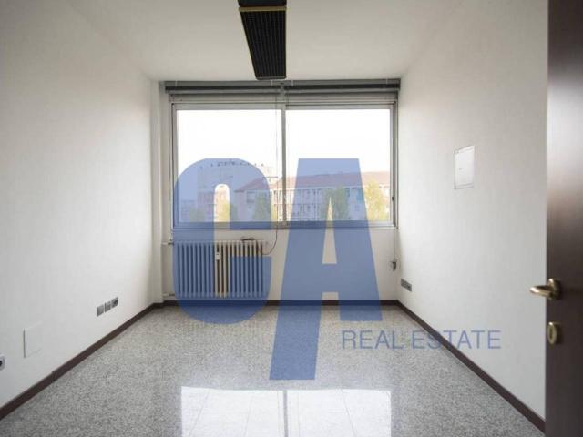 Ufficio in affitto a Milano
