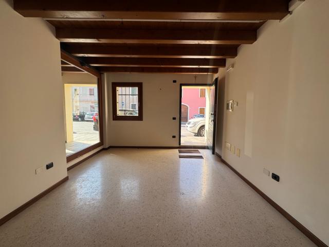 Ufficio in affitto a Montagnana