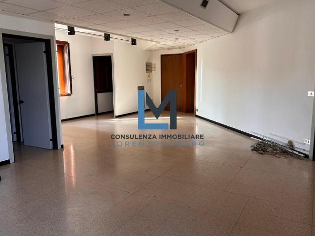 Ufficio in affitto a Montebelluna