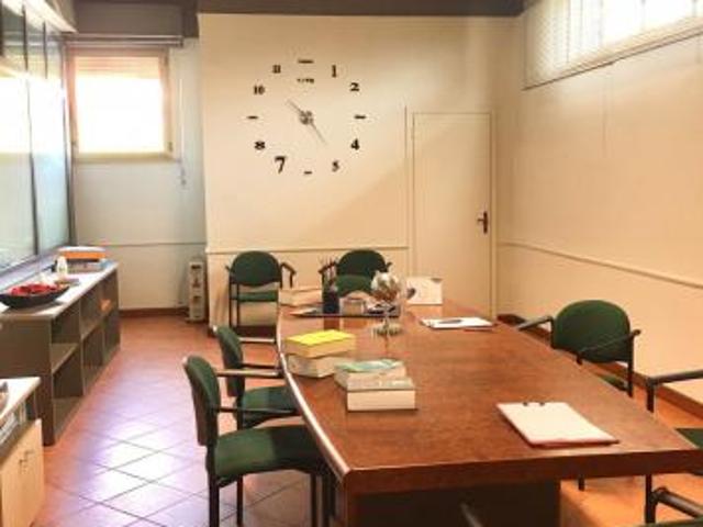 Ufficio in affitto a Montecalvoli Basso Santa Maria a Monte 30 mq Rif: 1420699