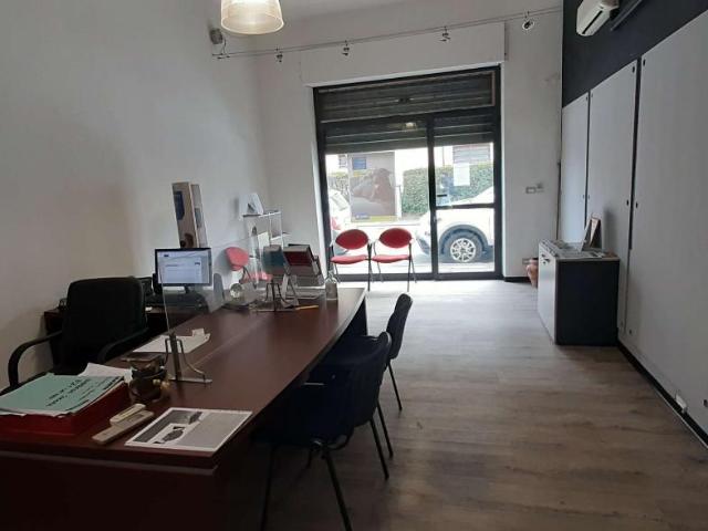 Ufficio in affitto a Montecatini Terme