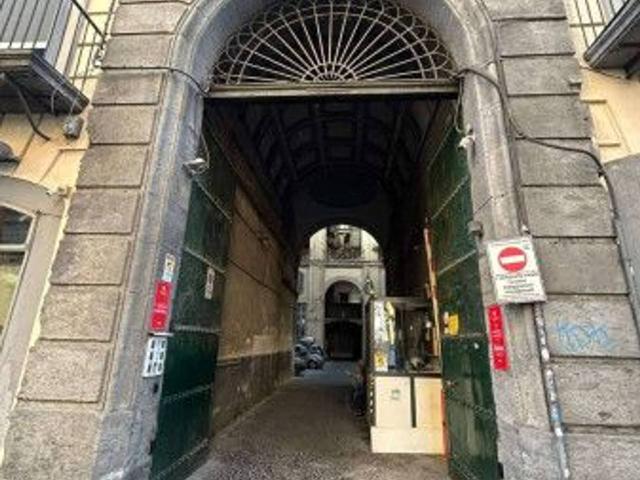Ufficio in affitto a Napoli