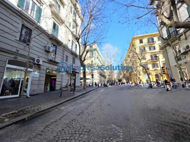 Ufficio in Affitto a Napoli