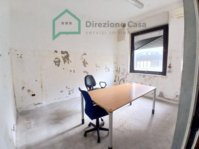 Ufficio in affitto a Napoli