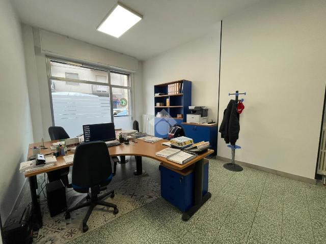 Ufficio in affitto a Novara