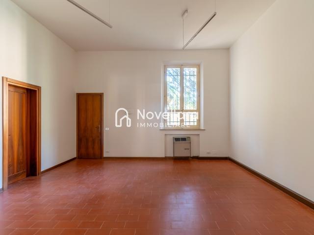 Ufficio in affitto a Novellara