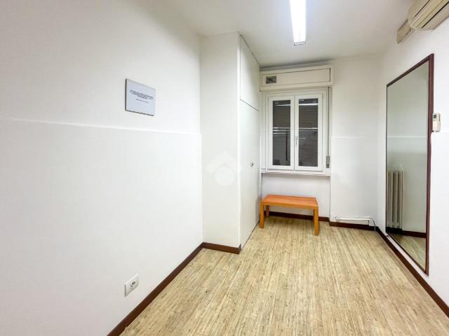 Ufficio in affitto a Oggiono