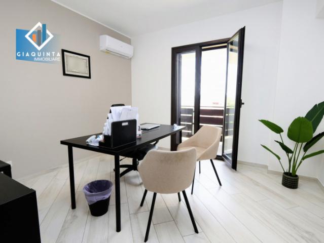 Ufficio in Affitto a Palagonia