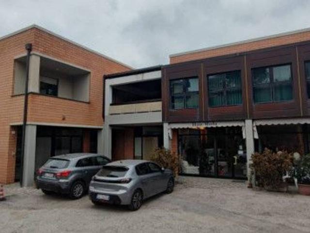 Ufficio in affitto a Perugia