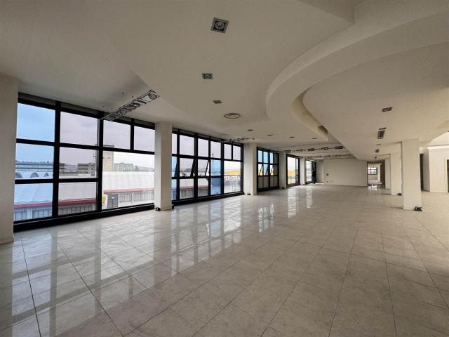 Ufficio in affitto a Pesaro