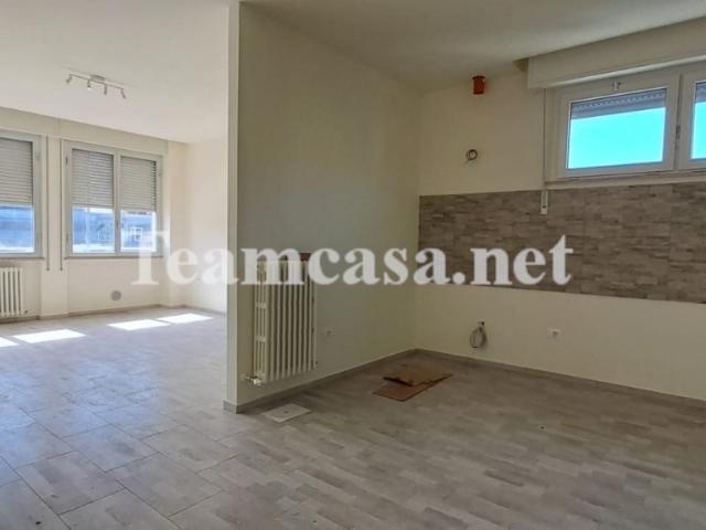 UFFICIO in AFFITTO a PESARO PRIMA PERIFERIA
