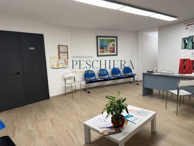 Ufficio in affitto a Peschiera Del Garda