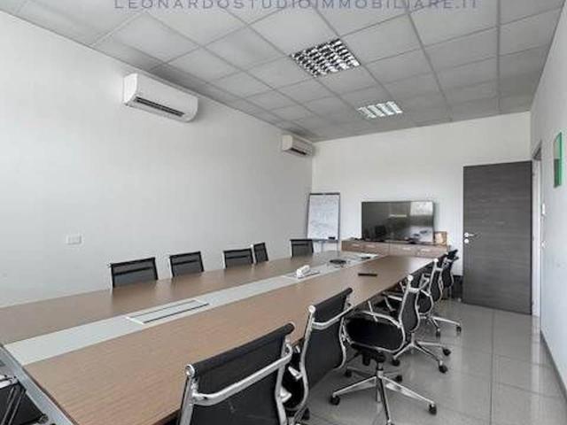 Ufficio in affitto a Piacenza