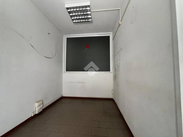 Ufficio in affitto a Pistoia