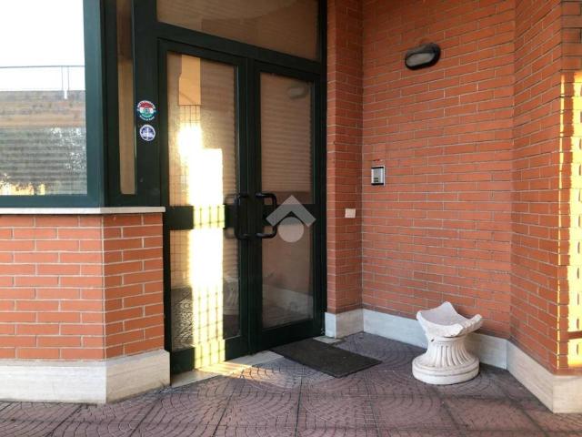 Ufficio in affitto a Pomezia