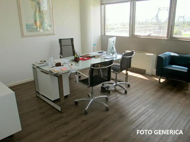 Ufficio in affitto a Ponsacco