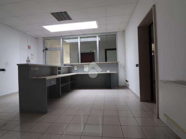 Ufficio in affitto a Porto Mantovano
