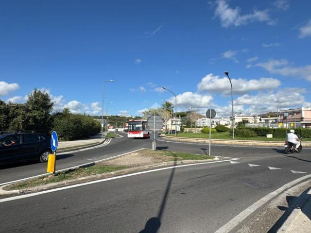 Ufficio in affitto a Pozzuoli