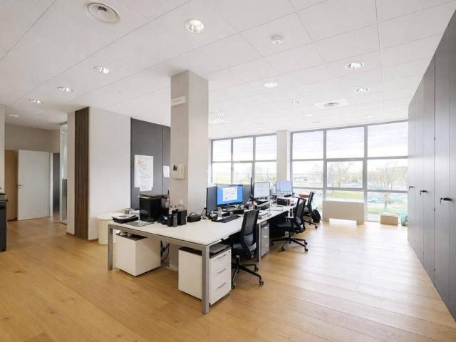 Ufficio in affitto a Rezzato