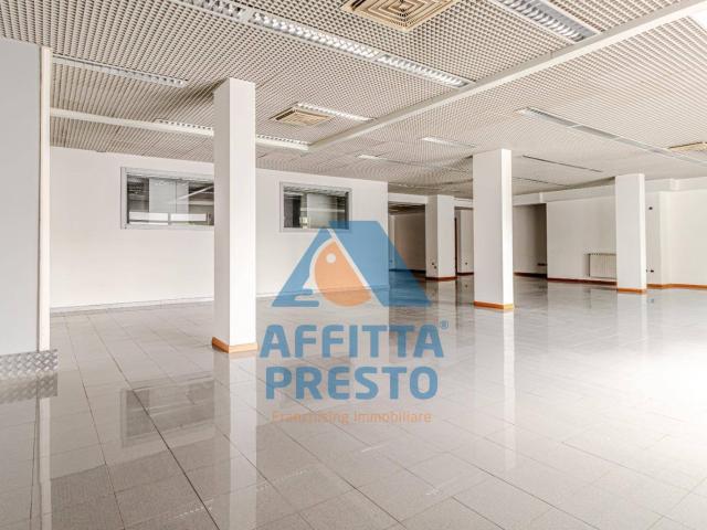 Ufficio in affitto a Santa Croce sull'Arno